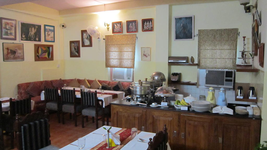 Aravali Clarks Inn Alwar Eksteriør bilde